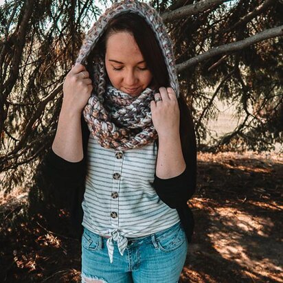 Moonstone Cowl