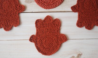 Crochet Hand of Fatima