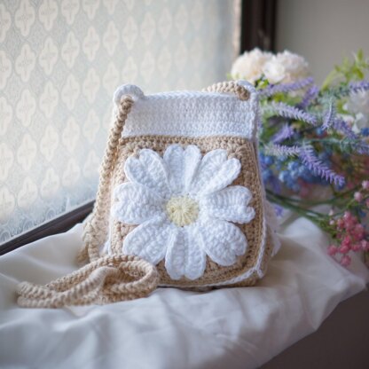 Daisy Square Cube Sling Bag