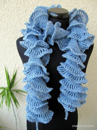 Double Ruffle Scarf Tutorial