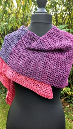 Falcate Shawl