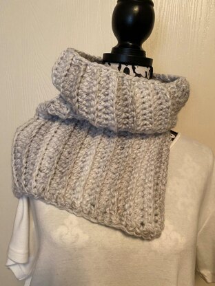 Sunset Ridge Split Neck Cowl