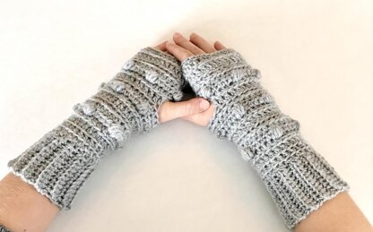 Snow Drifts Fingerless Gloves
