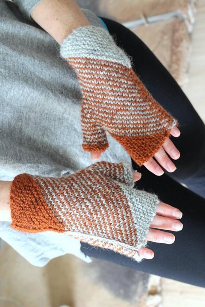 Tilted mitts Knitting pattern by Jenny Faifel | LoveCrafts
