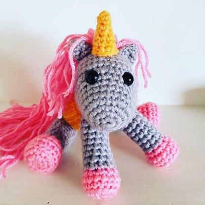 Mini Sassy Unicorn