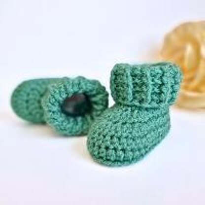 Ridged Cuff Baby Booties