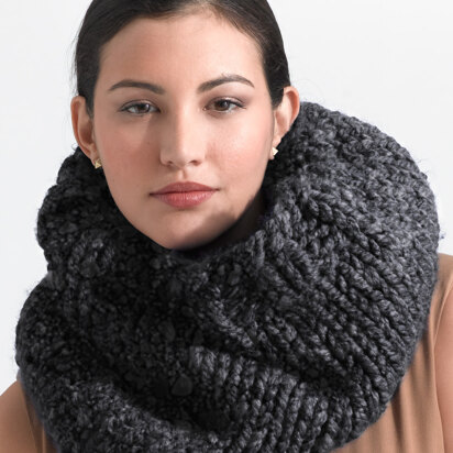 Dobbs Ferry Cowl in Lion Brand Wool-Ease Thick & Quick - 90574E