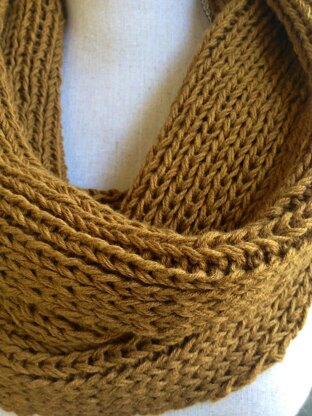 Ribbed Cowl