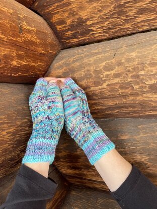 Two Sisters Fingerless Mitts