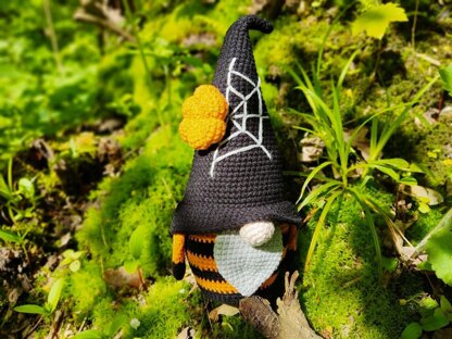 Halloween gnome (boy2)