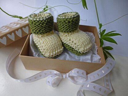 Laurel Baby Booties