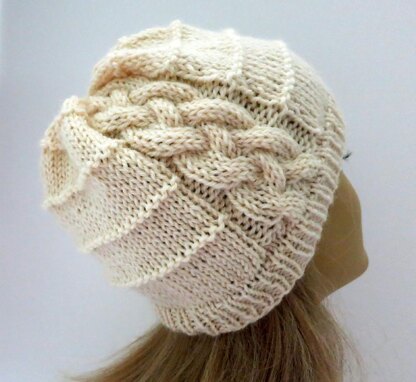 Brie An Easy Cable Hat