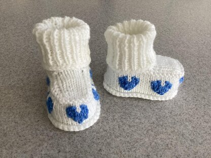 Baby Heart Rib Booties