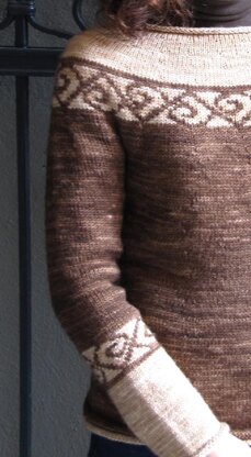 Renee Pullover