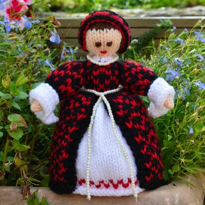 Catherine of Aragon Tudor Doll Knitting Pattern - Toy Knitting Pattern