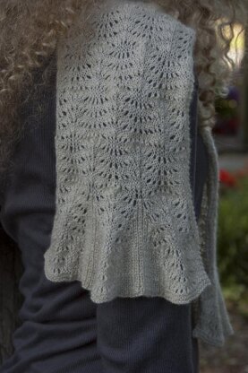 Ravenwood Lace Scarf