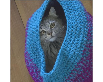 Ombre Cat Cave