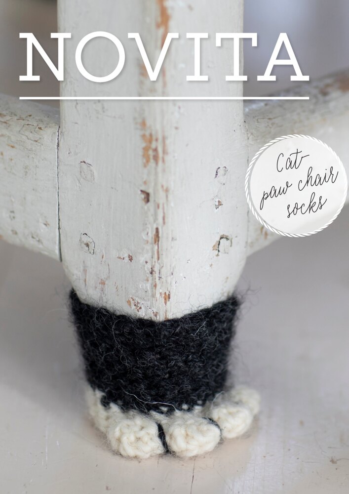 Cat Paw Chair Yarn Socks