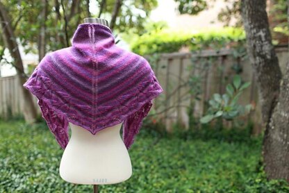 Lovely Leaves Shawl