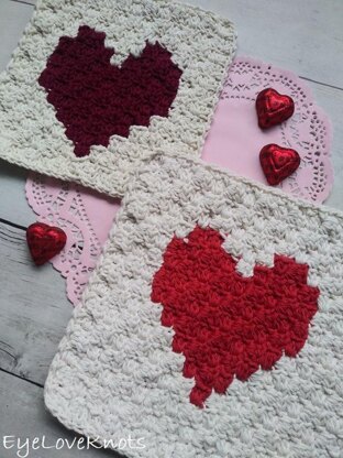 C2C Enamored Heart Washcloth