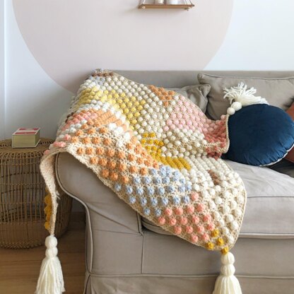 Bobble Field Blanket