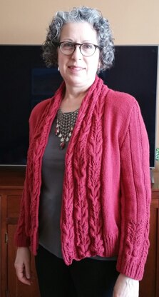 cardigan with cable and lace shawl collar