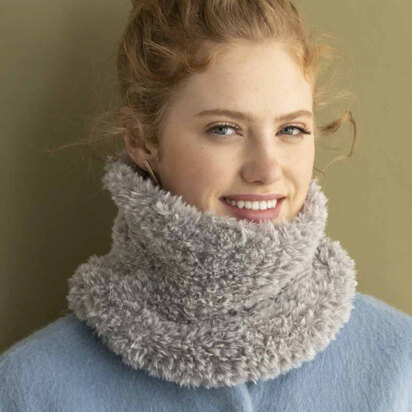 Knitting Fever Casparro Cowl PDF