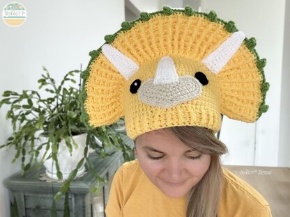 Zingy Dinosaur Hat