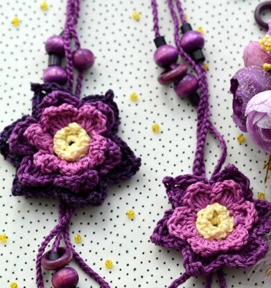 Flower Rhapsody Necklace