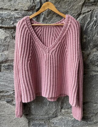 Matilda V-neck brioche sweater