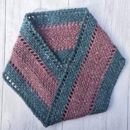 The Granite City Cowl