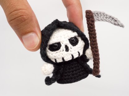 Mini Grim Reaper Crochet Pattern