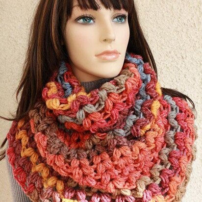 Puff Stitch Chunky Infinity Scarf Tutorial