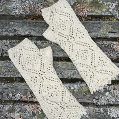 Honeysuckle Fingerless Mitts