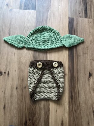 Baby Yoda Baby Outfit