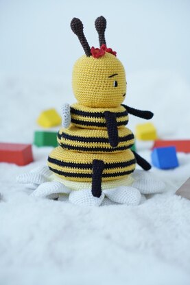 Bee stacking toy