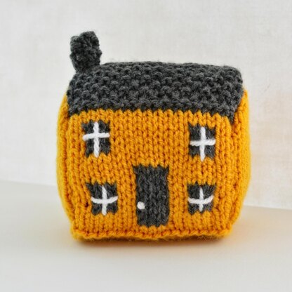 Cotswold Country Cottage Toy Knitting Pattern