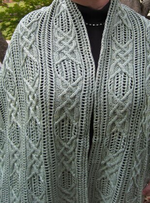 Sabae Cable Lace Shawl