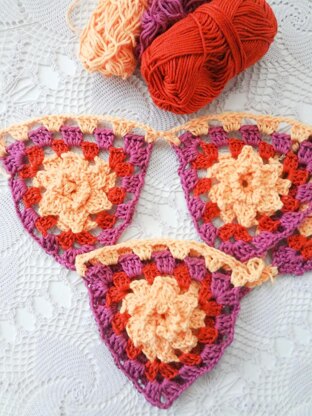 Granny Triangle Bunting