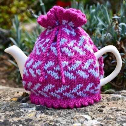Boysenberry Fair Isle 2 Cup Teapot Cosy Knitting Pattern