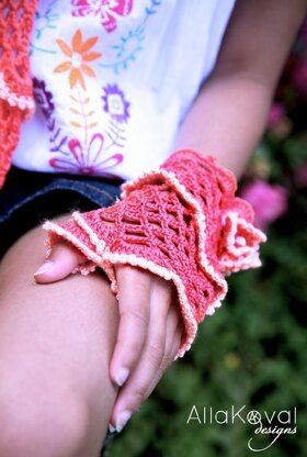 Coral Reef Scarf, Gloves and Pin 3pc Set Crochet