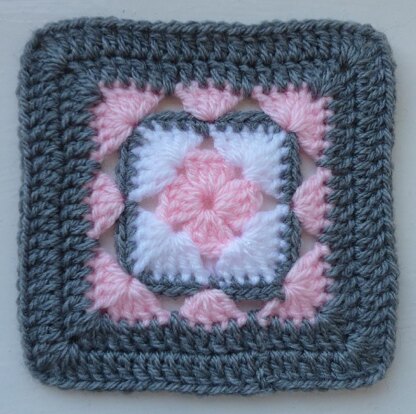 Crochet Granny Square Floral Afghan Block Motif LD-0103