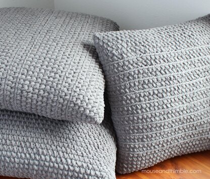 Cairn Pillows 1418