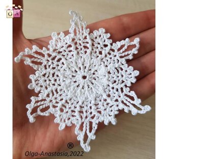 Lace snowflake 11