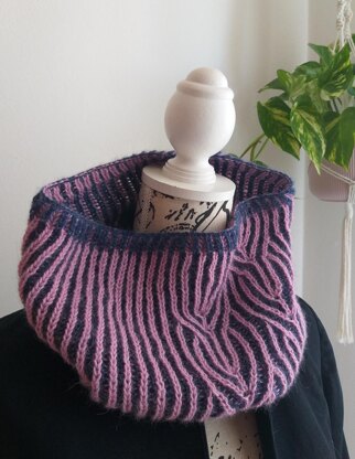 Tulip cowl