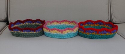 Flower Motif Small Basket