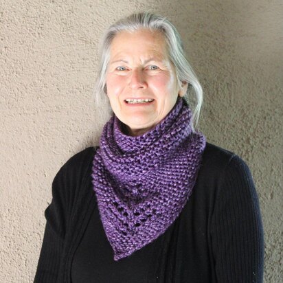 Lady Hasting Cowl