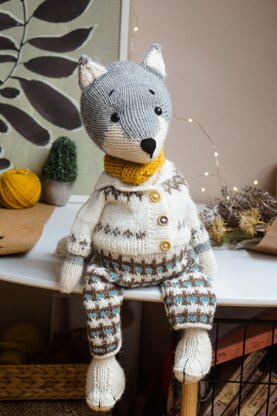 Knitting Pattern - Romantic Style Outfit for large toys