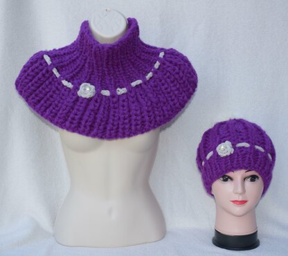 Hat and neck warmer set