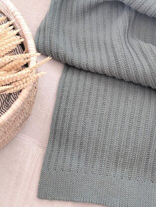 Laurel Knit-Look Blanket
